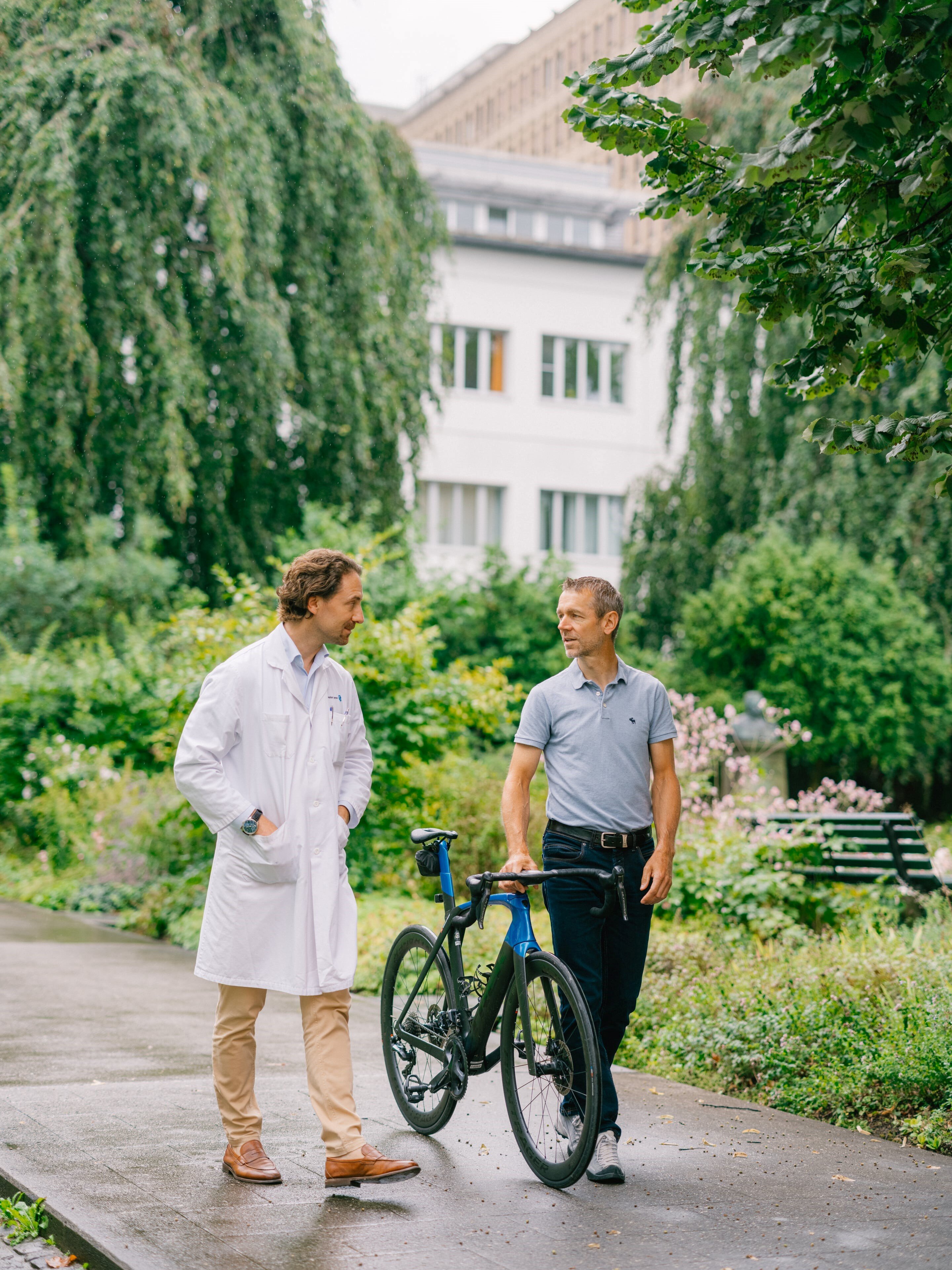Rennvelofahren gehört für Emanuel H. wieder zum Alltag.