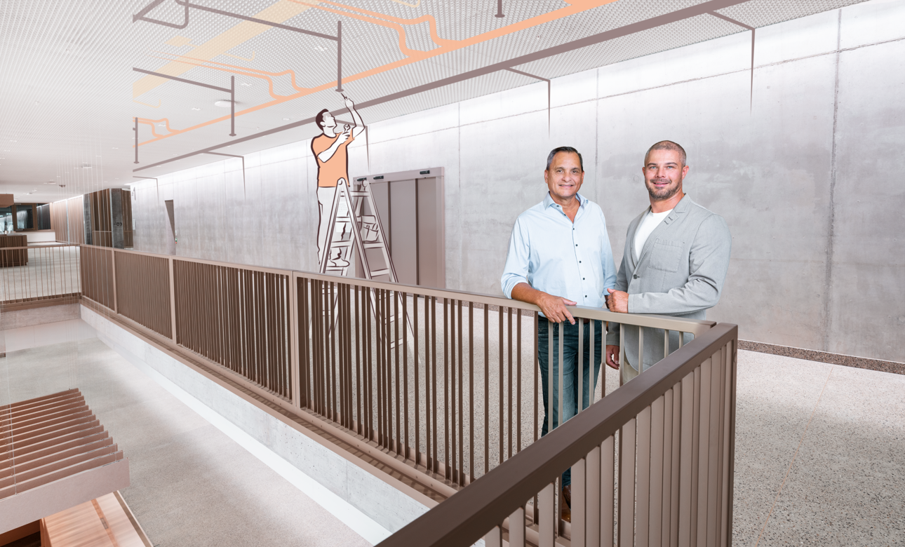 Im 3. Stock des Boulevards: Mike Arreza, Programmleiter Dreiklang am KSA (links), und Patric Sommer, Senior BIM-Manager bei der Implenia AG (rechts).